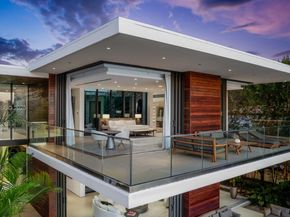 6480 Allison Rd, Miami Beach FL 33141