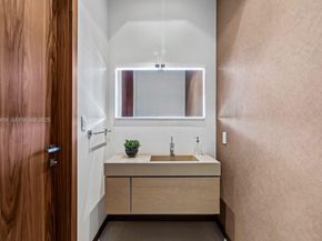 6480 Allison Rd, Miami Beach FL 33141