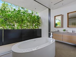 6480 Allison Rd, Miami Beach FL 33141