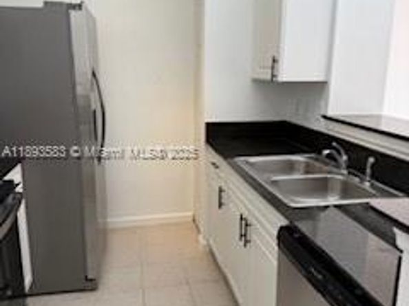 780 S Sapodilla Ave 503, West Palm Beach FL 33401