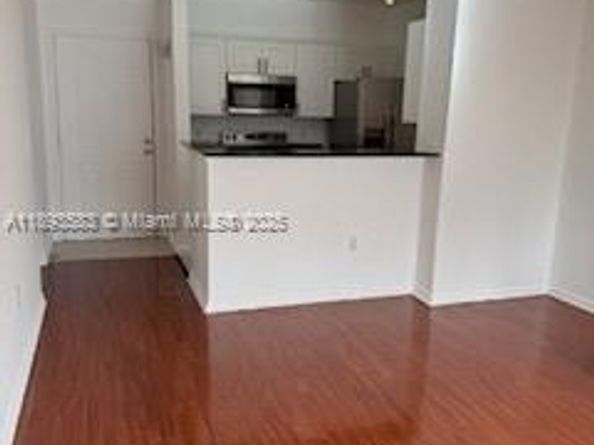 780 S Sapodilla Ave 503, West Palm Beach FL 33401