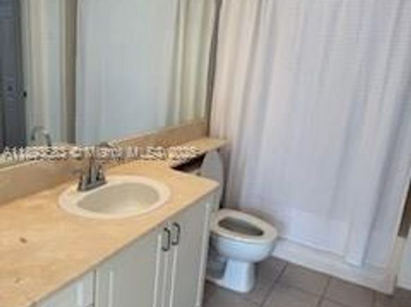 780 S Sapodilla Ave 503, West Palm Beach FL 33401