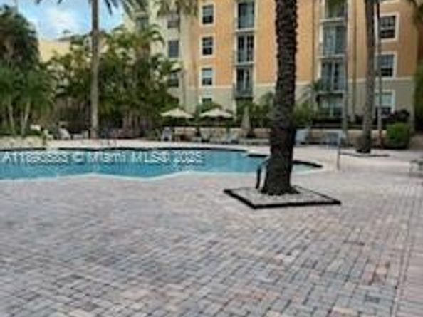 780 S Sapodilla Ave 503, West Palm Beach FL 33401