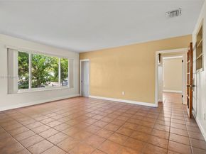 6150 SW 15th St, West Miami FL 33144