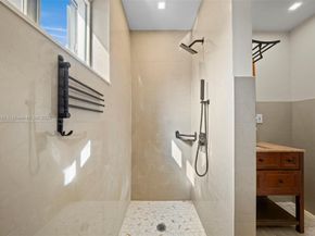 6150 SW 15th St, West Miami FL 33144