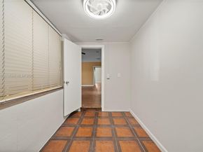 6150 SW 15th St, West Miami FL 33144