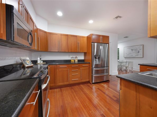 3170 Jackson Ave 5, Miami FL 33133