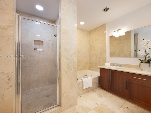 3170 Jackson Ave 5, Miami FL 33133