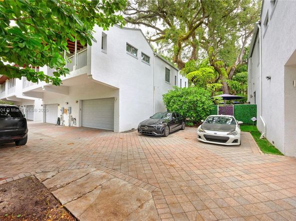 3170 Jackson Ave 5, Miami FL 33133