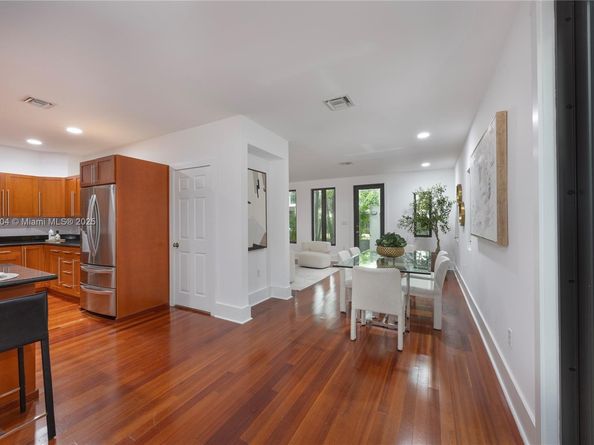 3170 Jackson Ave 5, Miami FL 33133