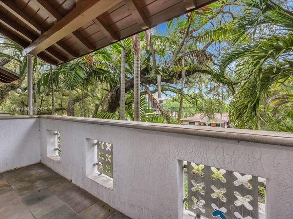 3170 Jackson Ave 5, Miami FL 33133