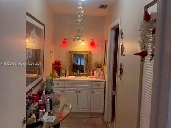 10813 SW 158th Ln, Miami FL 33157