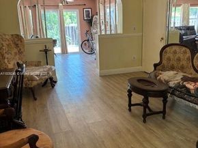 10813 SW 158th Ln, Miami FL 33157