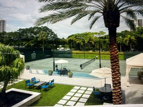 3900 Island Blvd B308, Aventura FL 33160