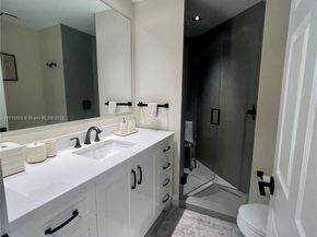 3900 Island Blvd B308, Aventura FL 33160