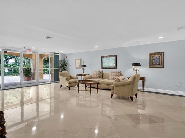 1824 Brickell Ave 4D, Miami FL 33129