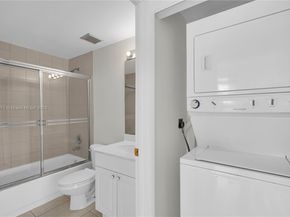 1824 Brickell Ave 4D, Miami FL 33129