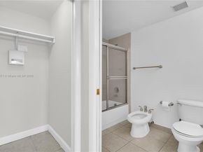 1824 Brickell Ave 4D, Miami FL 33129