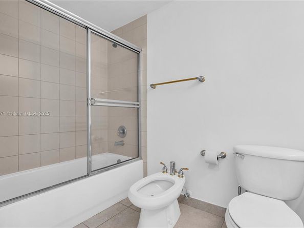 1824 Brickell Ave 4D, Miami FL 33129