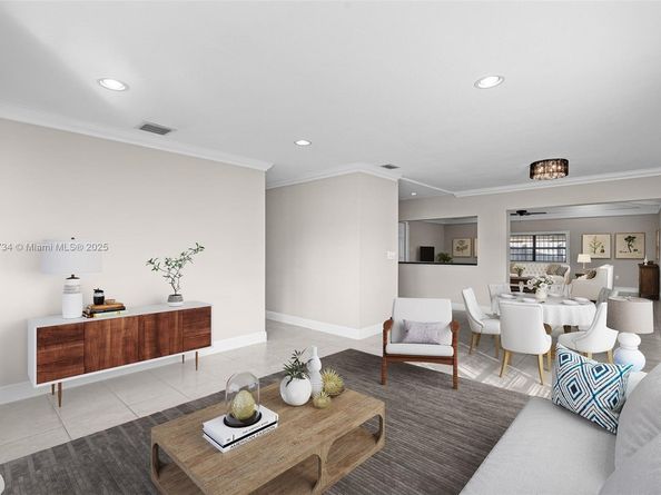 15411 SW 305th St, Homestead FL 33033