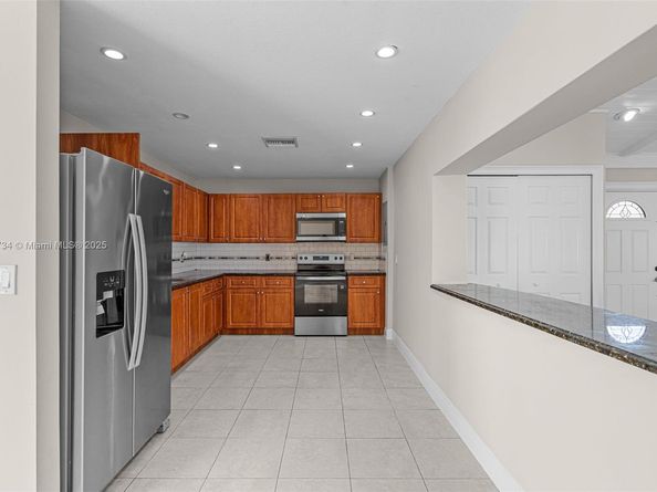 15411 SW 305th St, Homestead FL 33033