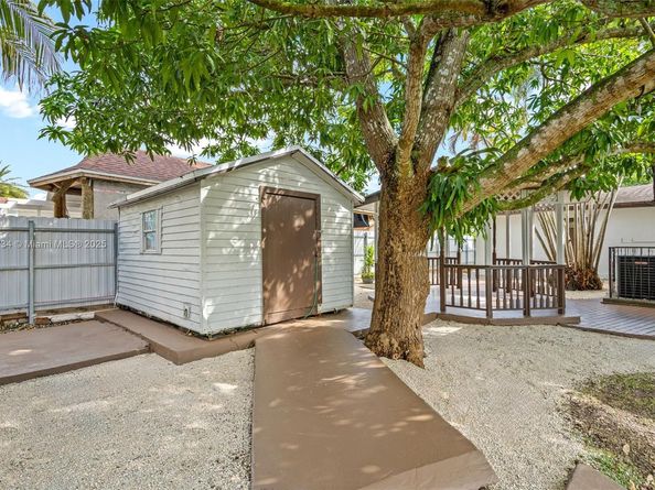 15411 SW 305th St, Homestead FL 33033