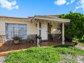 9025 SW 36th St, Miami FL 33165