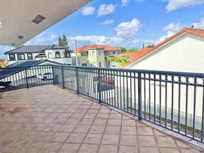10140 SW 26th Ter, Miami FL 33165