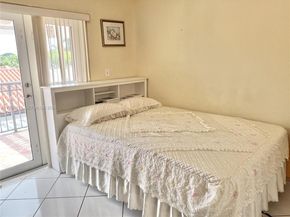 10140 SW 26th Ter, Miami FL 33165