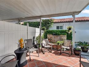 10140 SW 26th Ter, Miami FL 33165