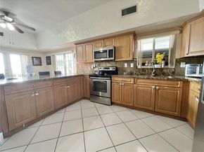 10140 SW 26th Ter, Miami FL 33165
