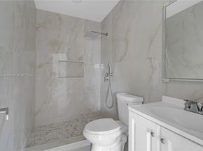 667 NW 14th St, Florida City FL 33034