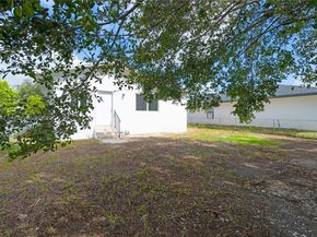 667 NW 14th St, Florida City FL 33034