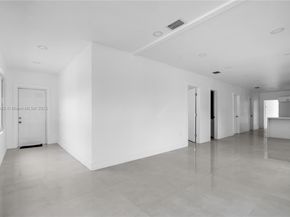 667 NW 14th St, Florida City FL 33034