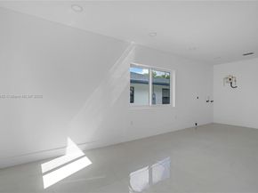 667 NW 14th St, Florida City FL 33034