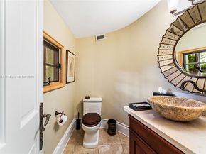 3506 Banyan Cir, Miami FL 33133