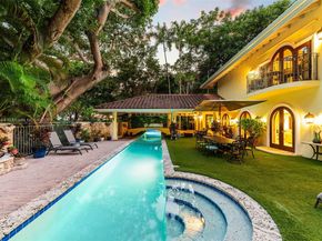 3506 Banyan Cir, Miami FL 33133