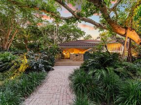 3506 Banyan Cir, Miami FL 33133