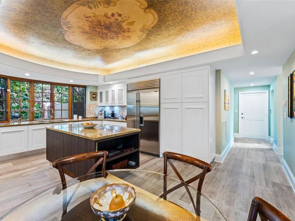 3506 Banyan Cir, Miami FL 33133