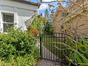 4484 NW 29th Way, Boca Raton FL 33434