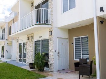 25874 SW 139th Path