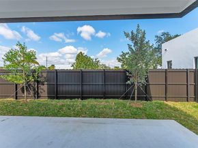 21911 SW 124th Ave, Miami FL 33170