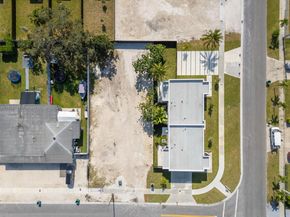 21911 SW 124th Ave, Miami FL 33170