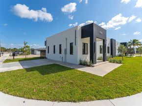 21911 SW 124th Ave, Miami FL 33170