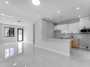 21911 SW 124th Ave, Miami FL 33170