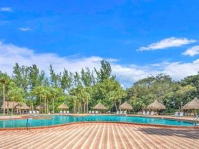 3100 Holiday Springs Blvd 304, Margate FL 33063