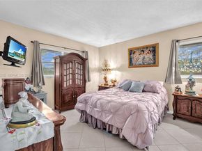 3100 Holiday Springs Blvd 304, Margate FL 33063