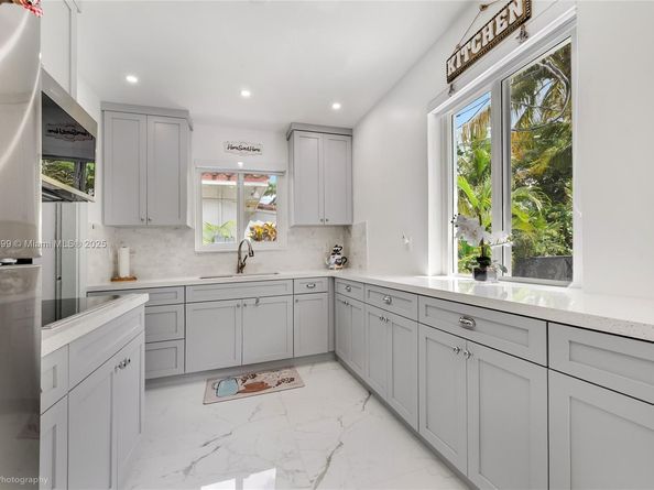 833 Tangier St, Coral Gables FL 33134
