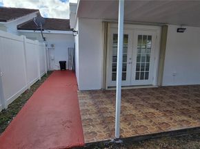 1001 SW 88th Ct, Miami FL 33174