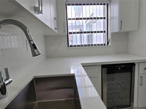 1001 SW 88th Ct, Miami FL 33174